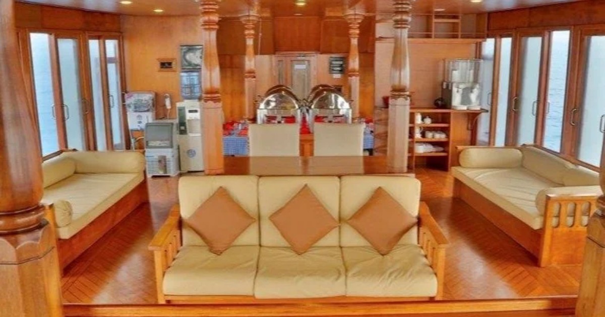 saloon+-+Copy_resized